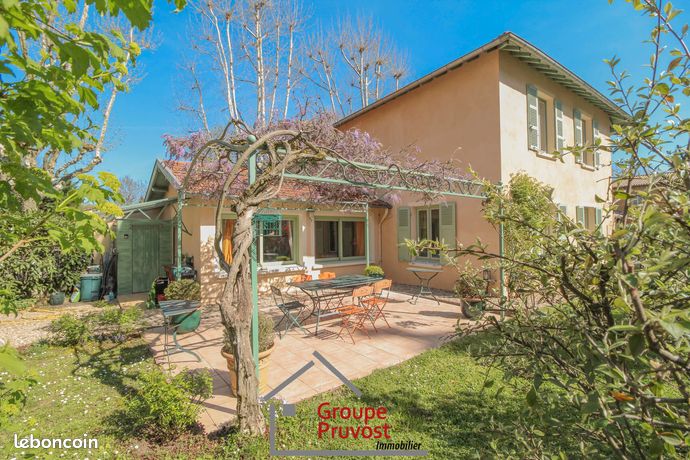 Maison 5 pièces 150 m²