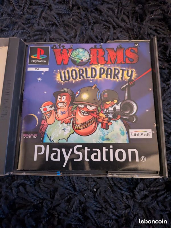 Jeu Worms World Party - PlayStation 1 (PS1) - État Correct, Manuel Inclus