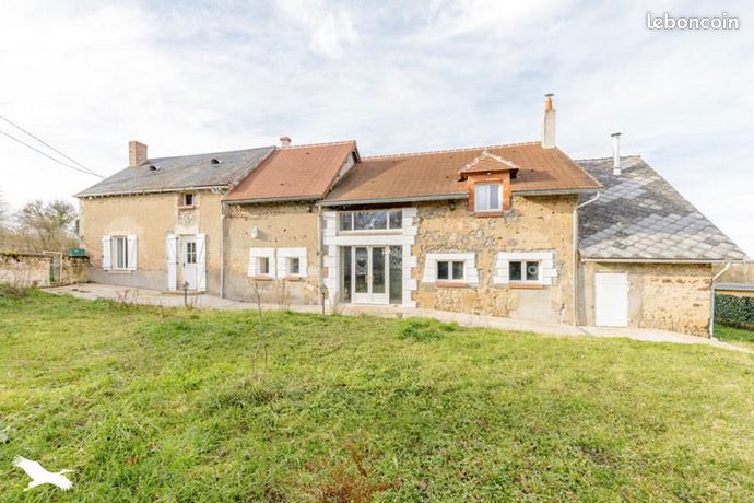 Maison 8 pièces 250 m²