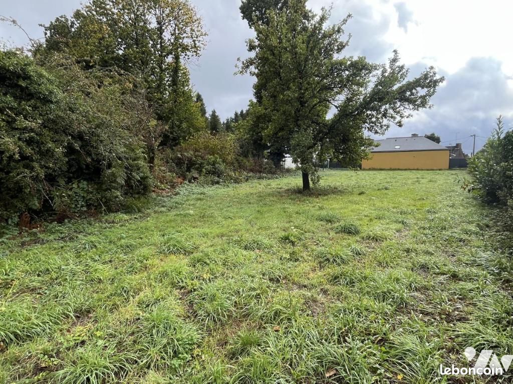 Terrain 875 m² · à Plœuc-l'Hermitage · 875 m² · 38 600 €