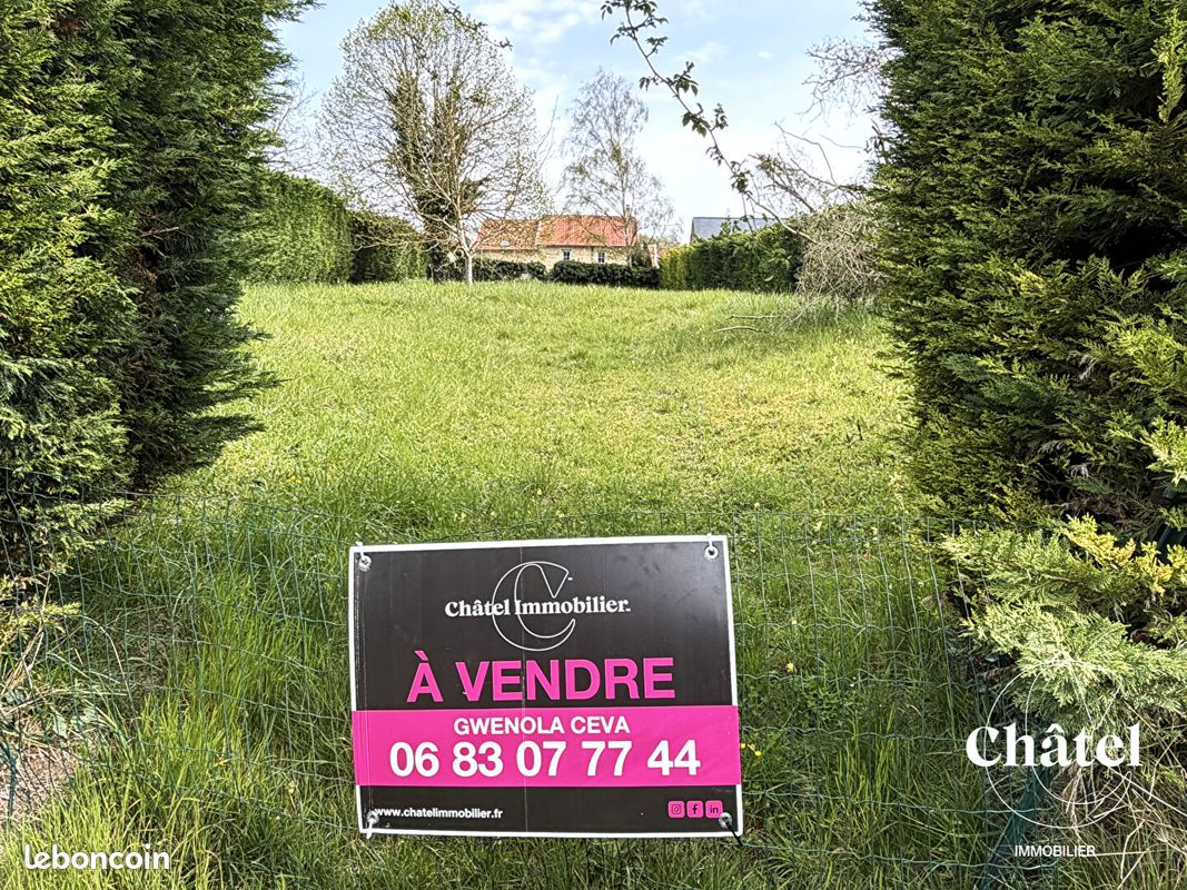 Terrain 926 m² · à Crépy-en-Valois · 926 m² · 75 000 €