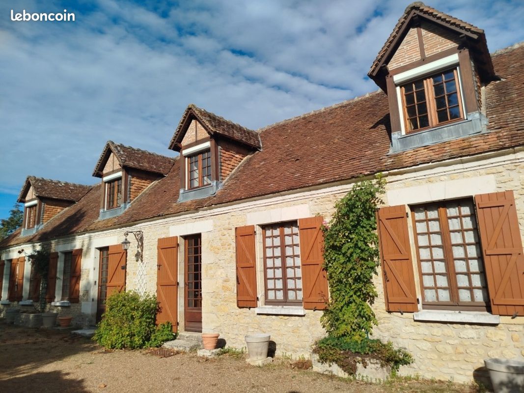 Maison 6 pièces 164 m² · à Saint-Georges-sur-Cher · 164 m² · 275 000 €