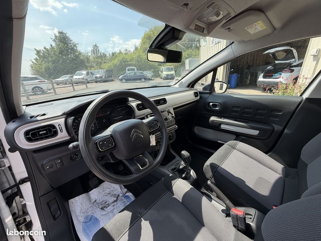 Citroen C3 PURETECH 68CH LIVE E6.D-TEMP 105G (image 21)