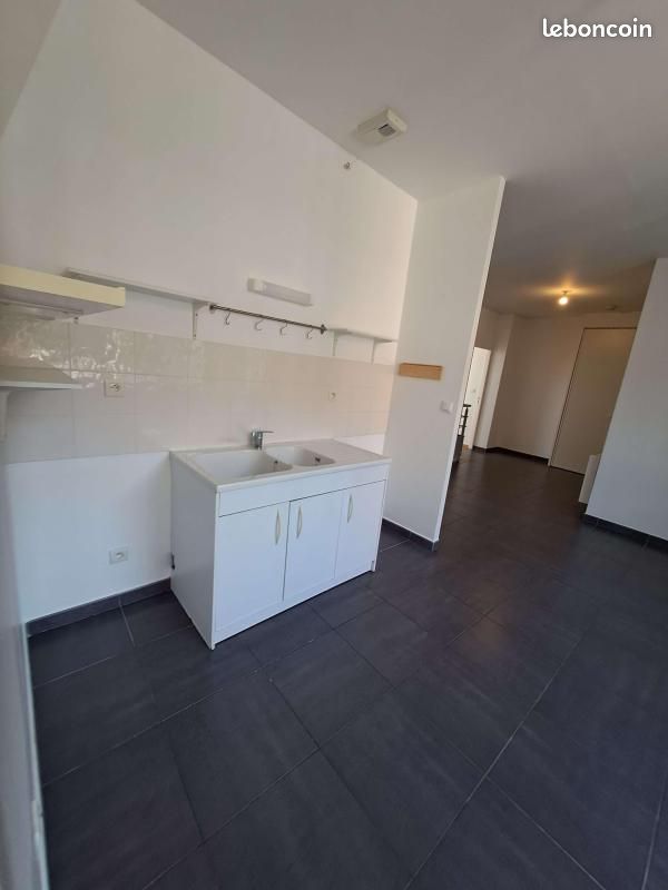 Appartement 3 pièces 66 m² · à Lyon · 66 m² · 940 €/mois