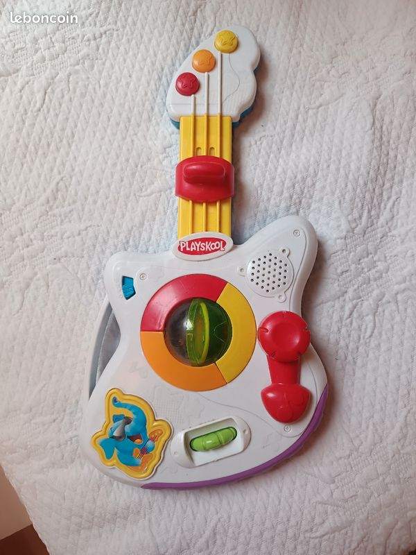 Playskool Rocktivity Jump 'N Jam guitare Playskool https:/[URL