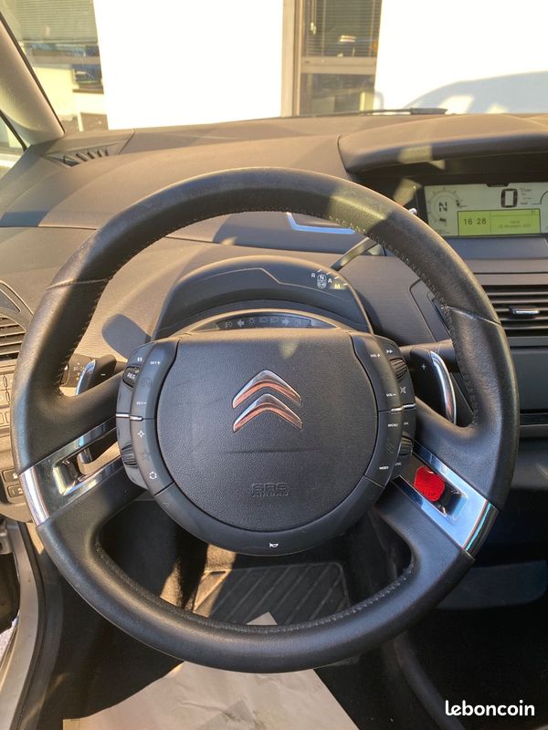Citroën C4 Airplay (image 16)