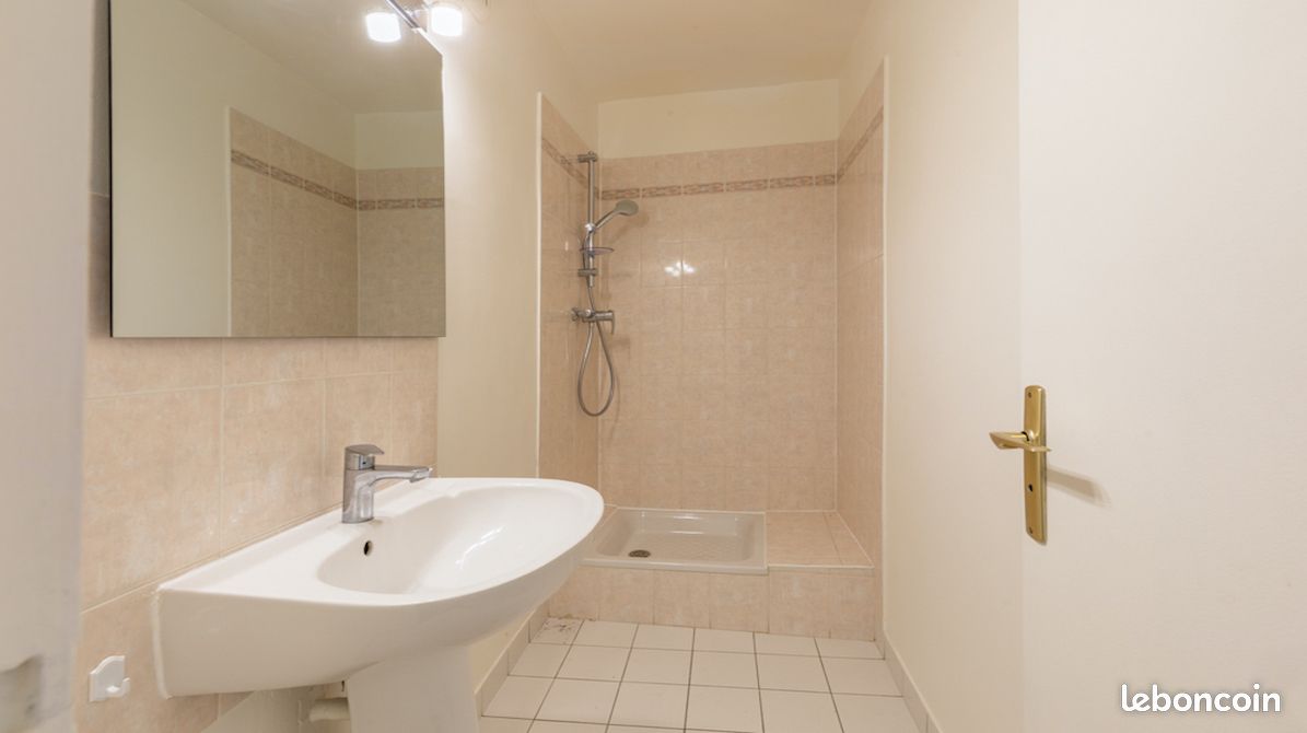 Appartement a louer ville-d'avray - 5 pièce(s) - 123 m2 - Surfyn