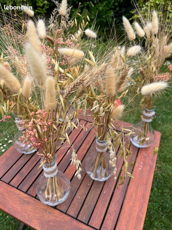 Petits vases avec bouquet (image 1)