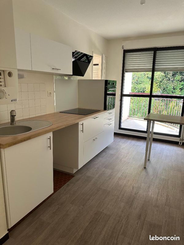 Appartement 2 pièces 78 m² · à Saint-Étienne · 78 m² · 600 €/mois