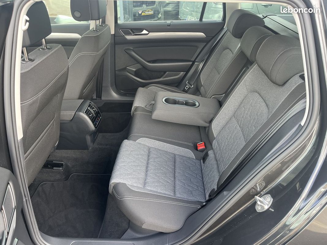 Volkswagen PASSAT SW TSI 218 CH HYBRIDE RECHARGEABLE GTE BUSINESS (image 7)