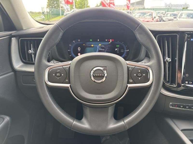 Volvo XC60 T6 Hybride Rechargeable 350ch Start Geartronic 8 AWD (image 17)