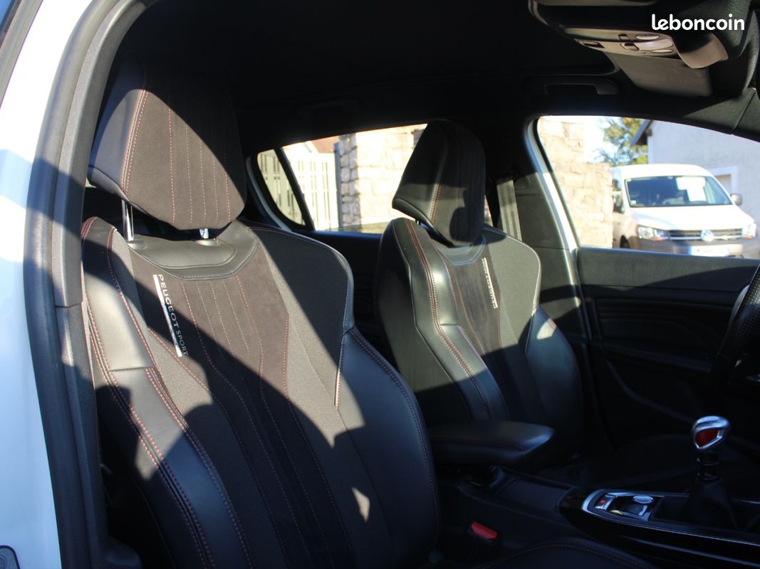 PEUGEOT 308 1.6 THP 270ch SS BVM6 GTi (image 10)