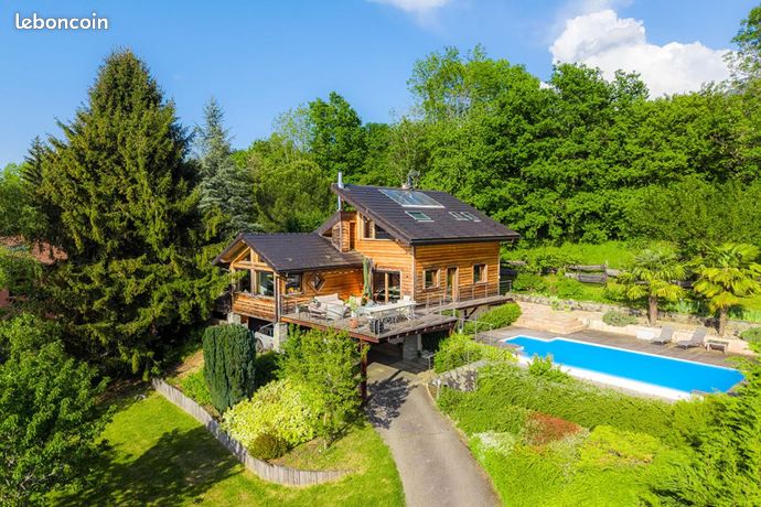 Chalet 5 pièces 220 m²