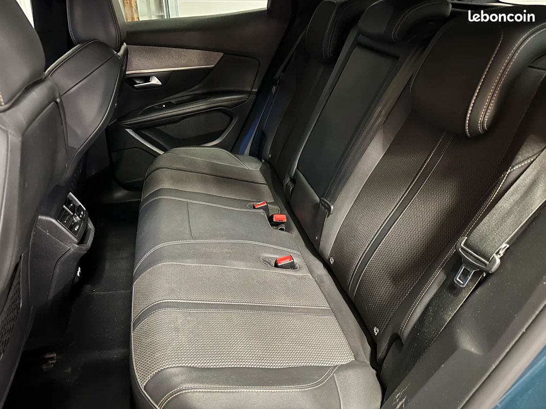 Peugeot 3008 II 1.6 THP Hybrid 225 GT (image 16)