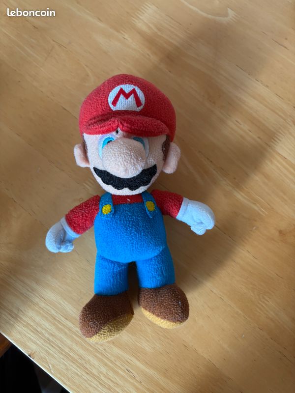 Lot peluches personnages Mario (image 1)