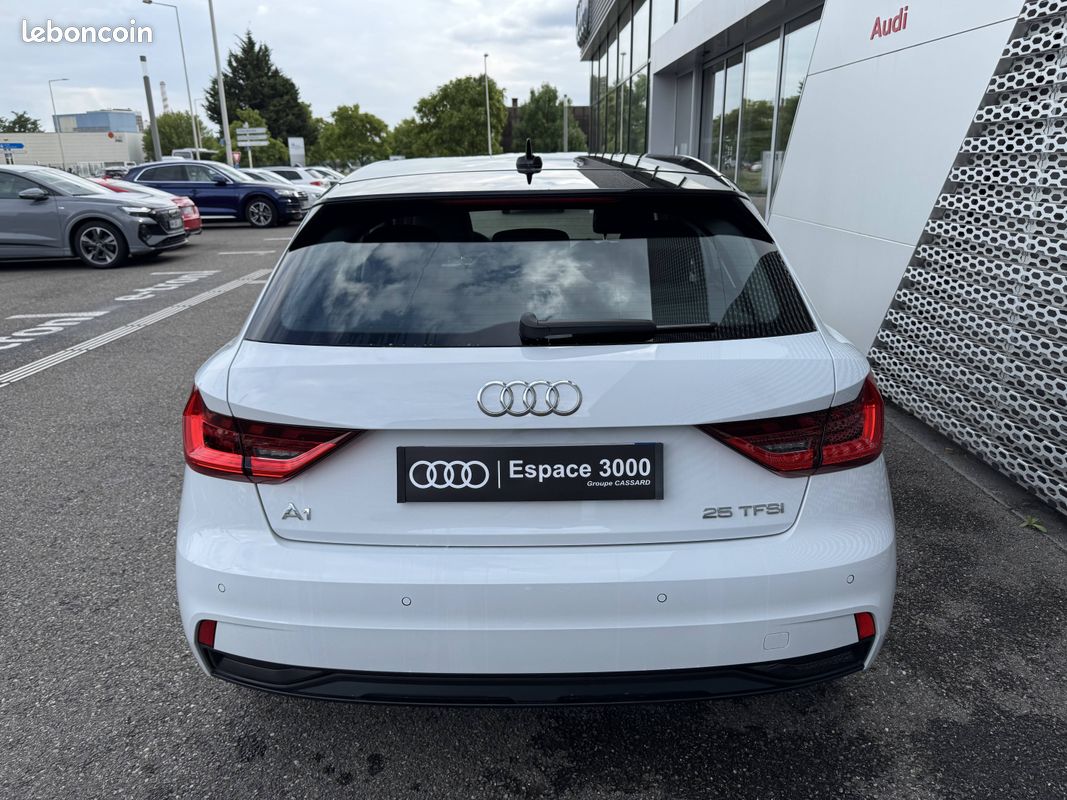 AUDI A1 Sportback 25 TFSI 95 ch BVM5 Design (image 27)