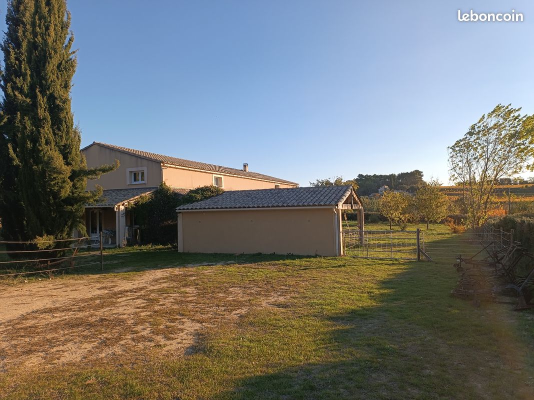 Maison 5 pièces 150 m² · à Saint-Michel-d'Euzet · 150 m² · 490 000 €