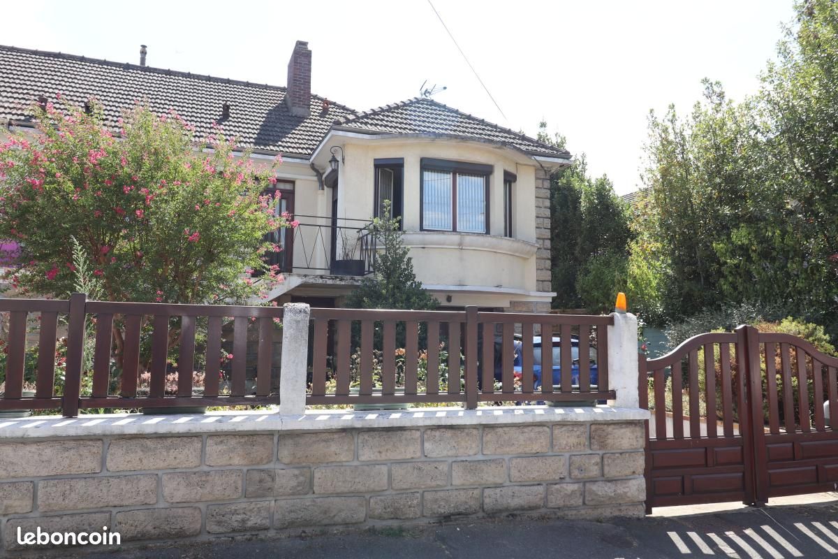 Maison 4 pièces 91 m² · à Athis-Mons · 91 m² · 299 900 €