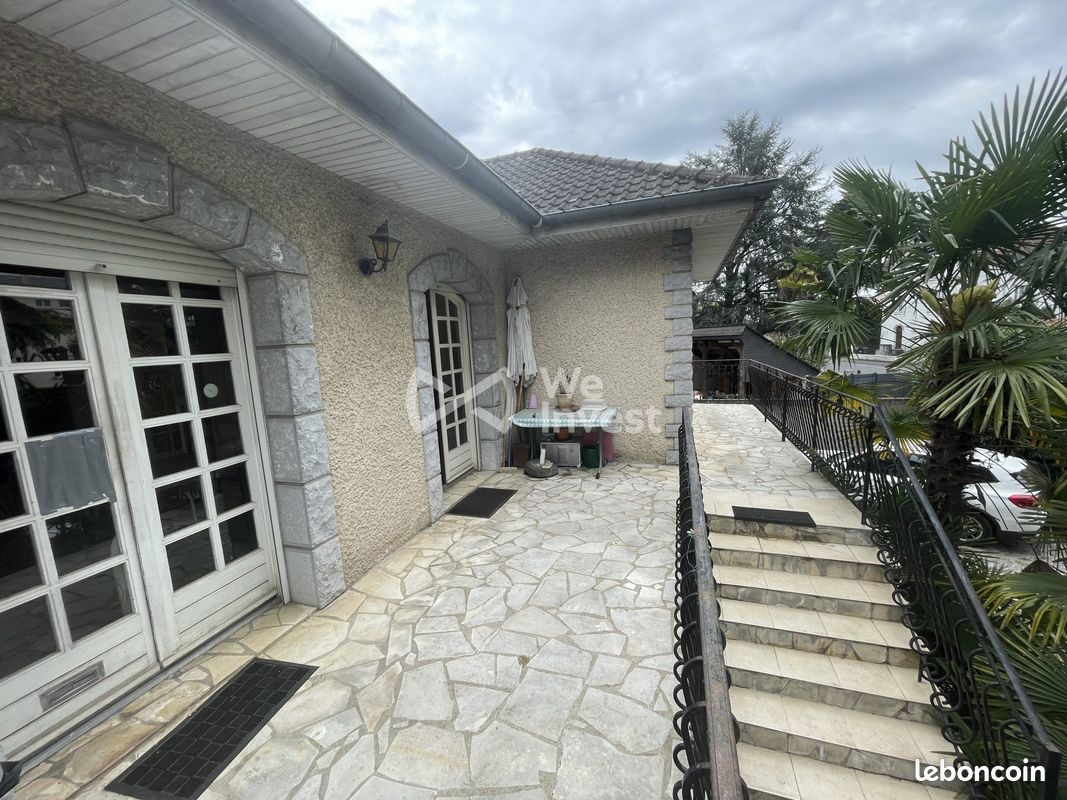 Maison 6 pièces 280 m² · à Pau · 280 m² · 275 000 €