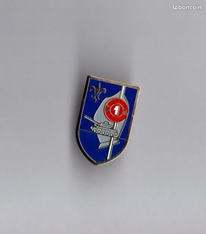 Pin's Armée - 1er Escadron 6e Régiment De Cuirassiers (6 RC) Signé Eurodor