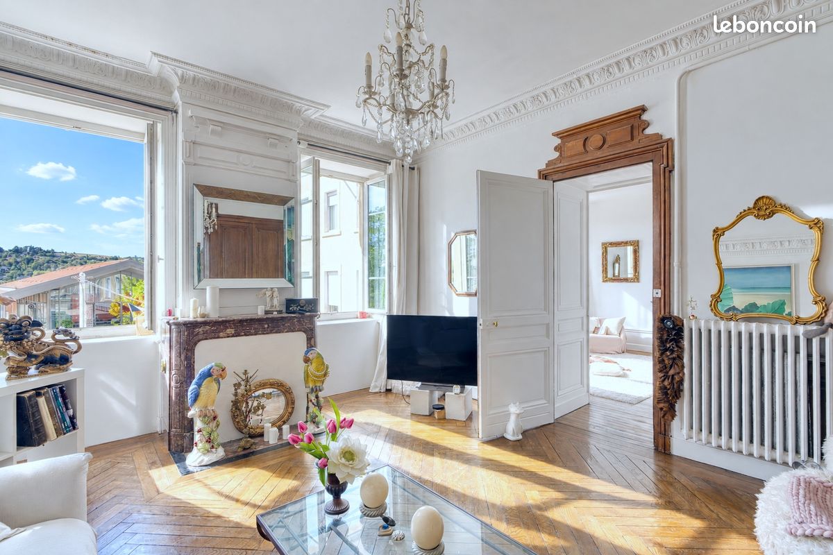 Appartement 5 pièces 146 m² · à Vienne · 146 m² · 370 000 €