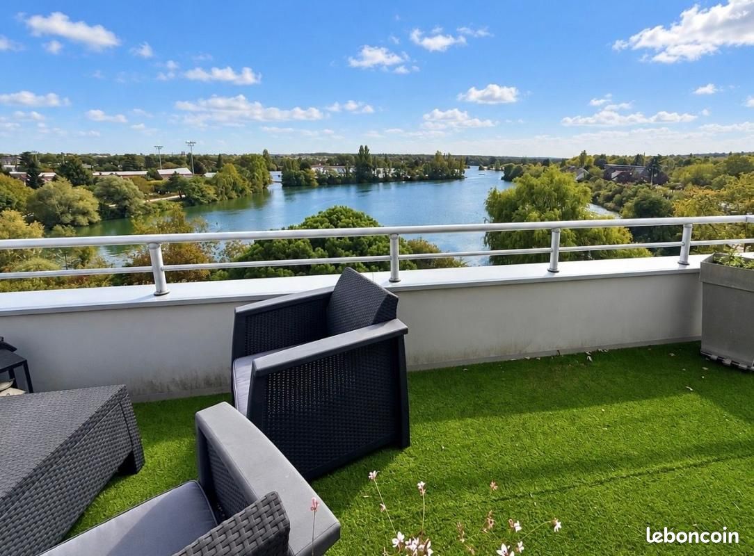 Appartement 3 pièces 70 m² · à Viry-Châtillon · 70 m² · 349 000 €