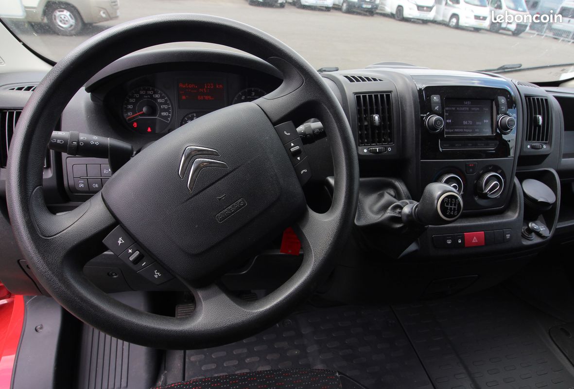 Peugeot Boxer Fg 333 L1H1 2.2 BlueHDi S&S 120ch (image 4)