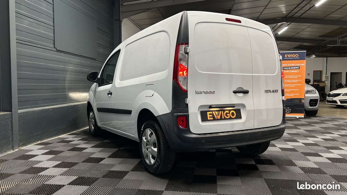RENAULT KANGOO EXPRESS FOURGON 1.5 BLUEDCI 95 CONFORT TVA RECUPERABLe (image 17)