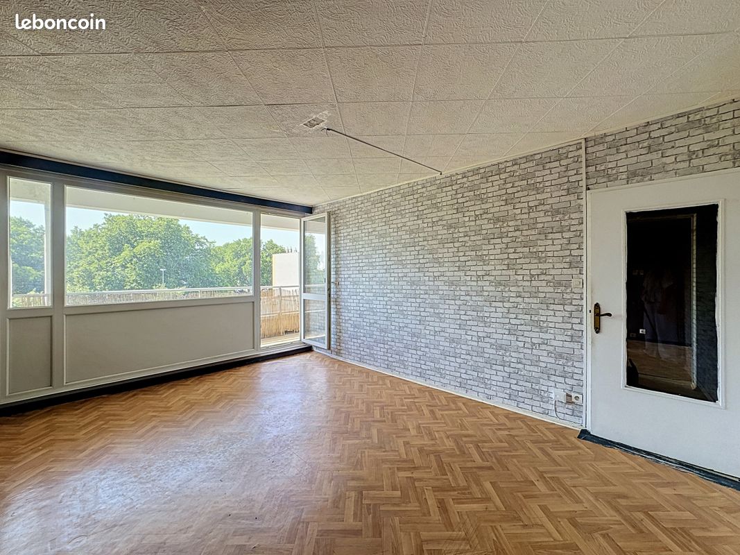 Appartement 4 pièces 71 m² · à Uckange · 71 m² · 84 000 €