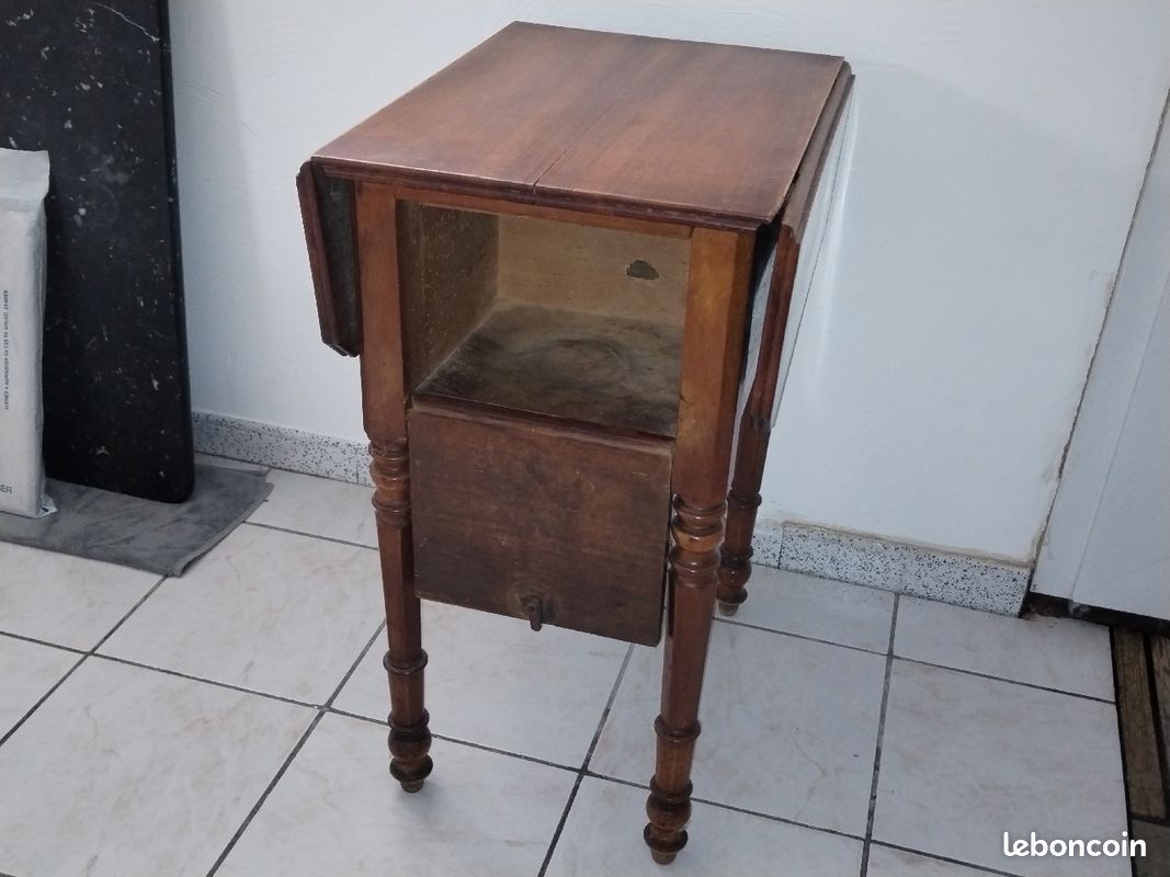 Table de chevet à pot (image 2)