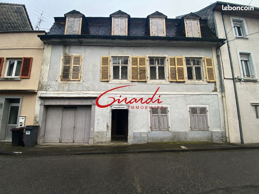 Maison 12 pièces 240 m² · à Cernay · 240 m² · 149 000 €
