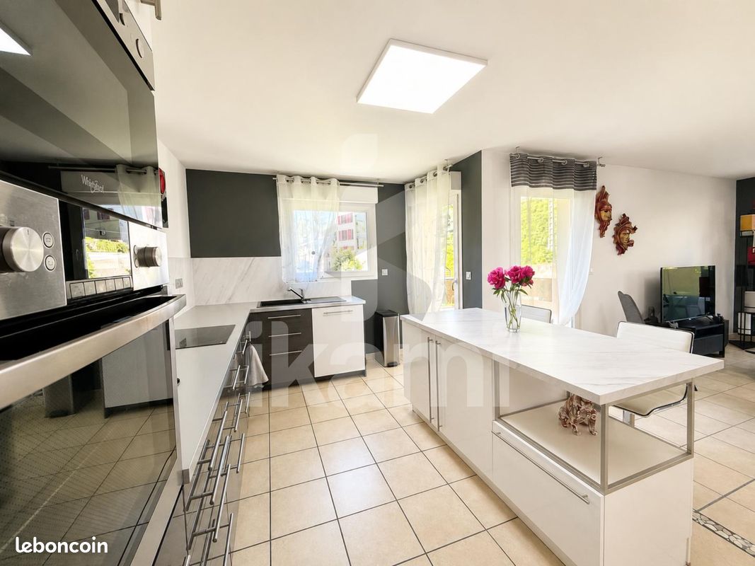 Appartement 3 pièces 85 m² · à Vienne · 85 m² · 293 000 €