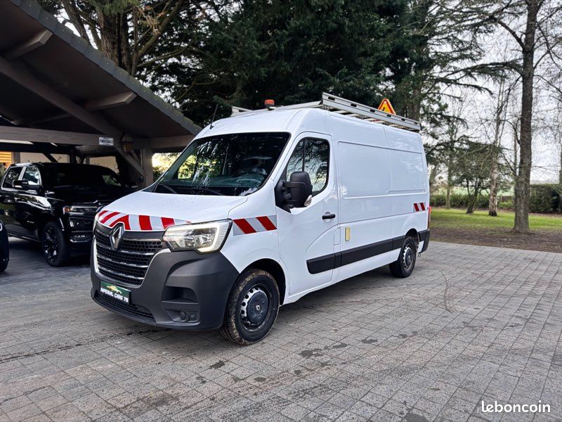 RENAULT MASTER FGN TRAC L2H2 BLUE DCI 135 GRAND CONFORT - TVA RECUP. - PRIX TTC - 11 658 HT - attelage - Gallerie (image 1)