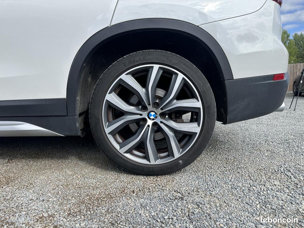 Bmw x1 xdrive 20d 190 ch bva sport xline ph1 (image 8)