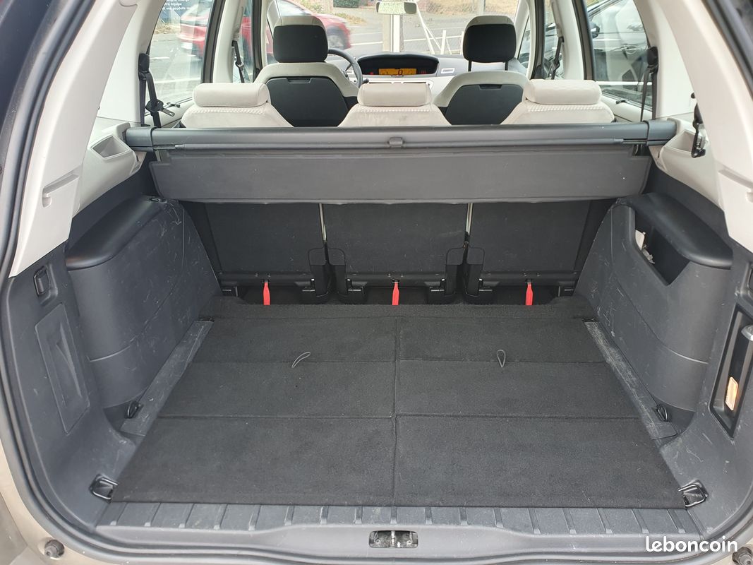 C4 Picasso 1,6 hdi/Automatique/7 places/Radars/distribution neuve/Garantie/Réservation&Livraison Possible (image 9)