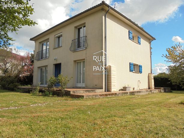 Maison 6 pièces 144 m²