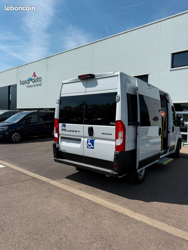 PEUGEOT BOXER L2H2 TPMR – 9 Places / Jusqu'à 4 fauteuils roulants – Disponible immédiatement (image 7)