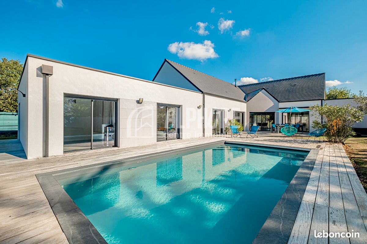 Maison 10 pièces 234 m² · à La Turballe · 234 m² · 799 500 €