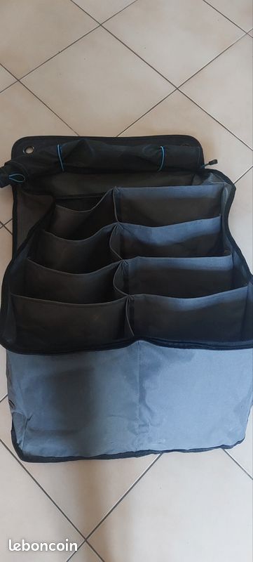 Organiseur de chaussures étroit à suspendre sur la porte avec 8 grandes