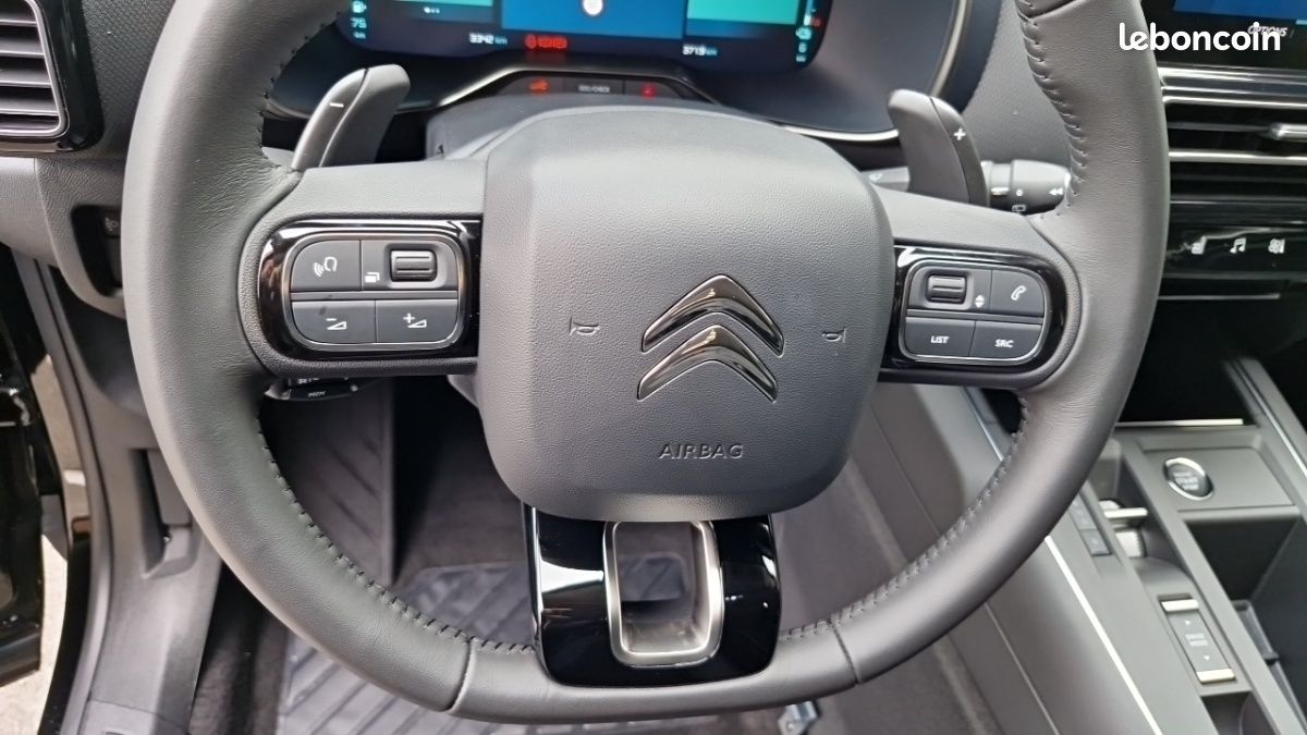 Citroën C5 Aircross Hybride rechargeable 180 e-EAT8 MAX (image 20)