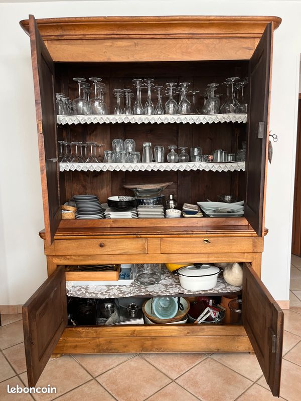 Buffet bois massif en noyer (image 2)