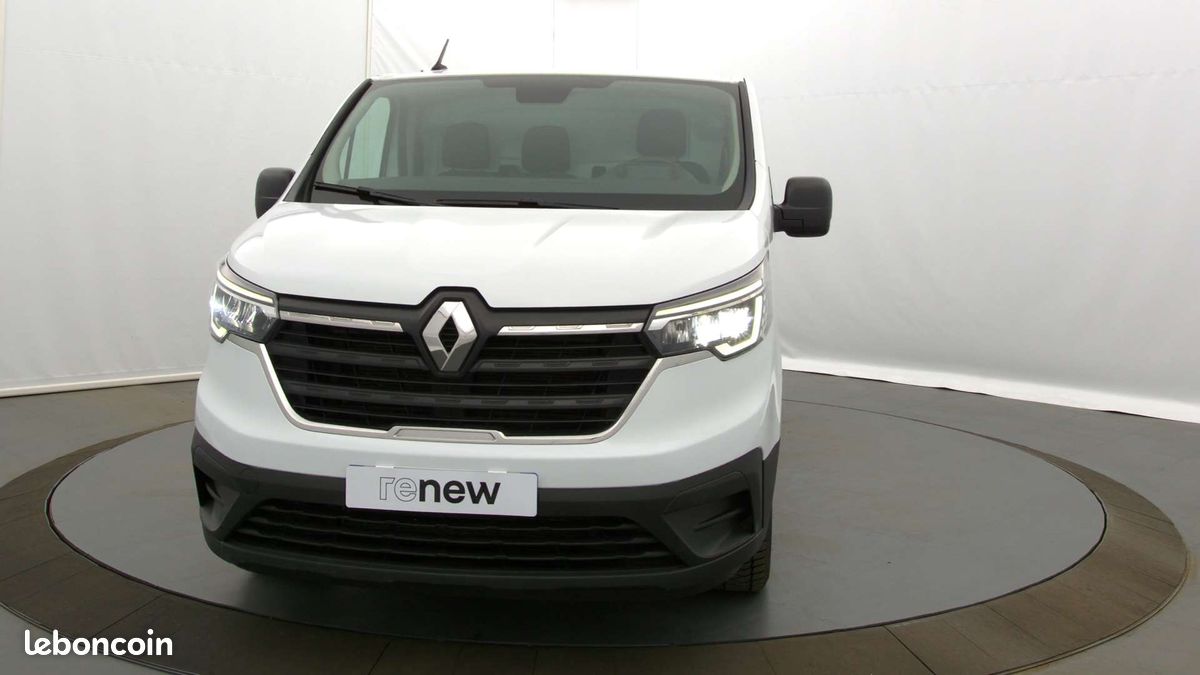 Renault trafic fgn l2h1 3000 kg blue dci 130 (image 17)