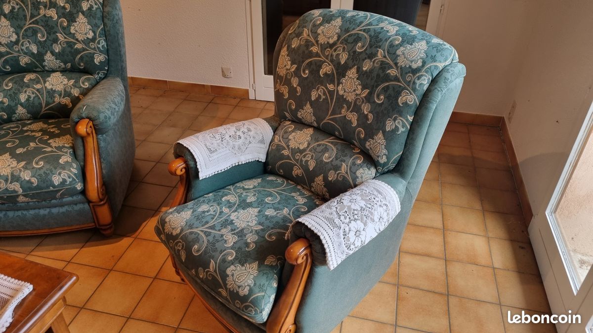 Salon bois et tissu (image 6)