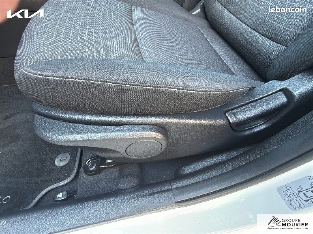 Kia Picanto III 1.2 DPI 84CH BVM5 GT Line (image 25)