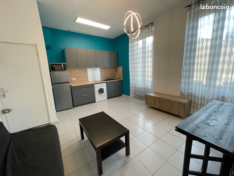 Appartement 2 pièces 28 m² · à Marseille · 28 m² · 700 €