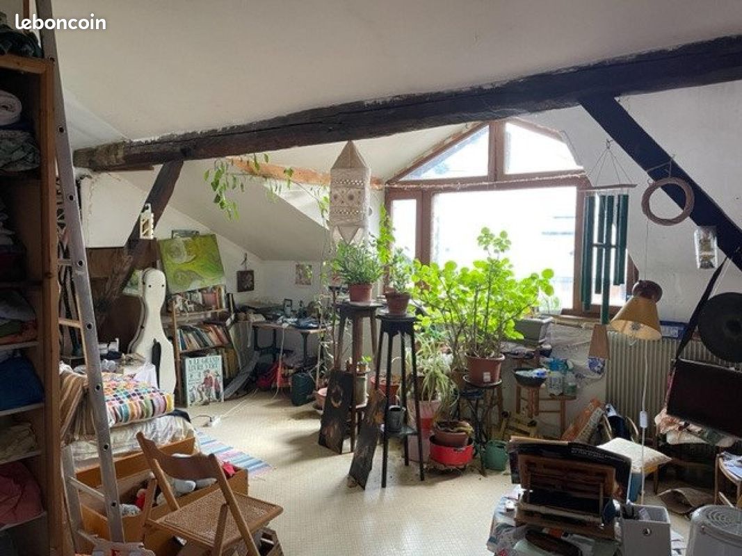 Maison 12 pièces 271 m² · à Tulle · 271 m² · 84 000 €