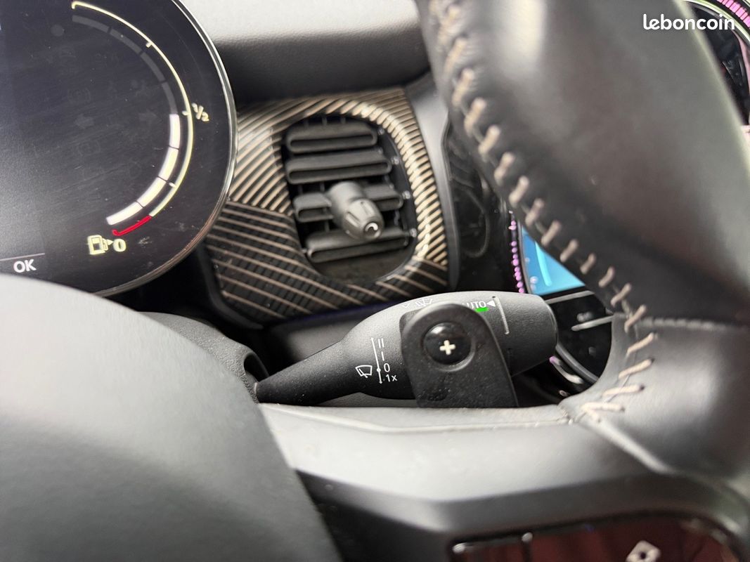 MINI CABRIO COOPER S 178 RESOLUTE - 1ère Main - Entretien Mini - Sièges Chauffants - Harman Kardon - Caméra (image 17)