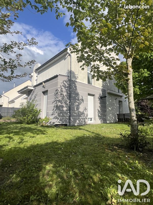 Maison 6 pièces 128 m² · à Monnaie · 128 m² · 283 000 €