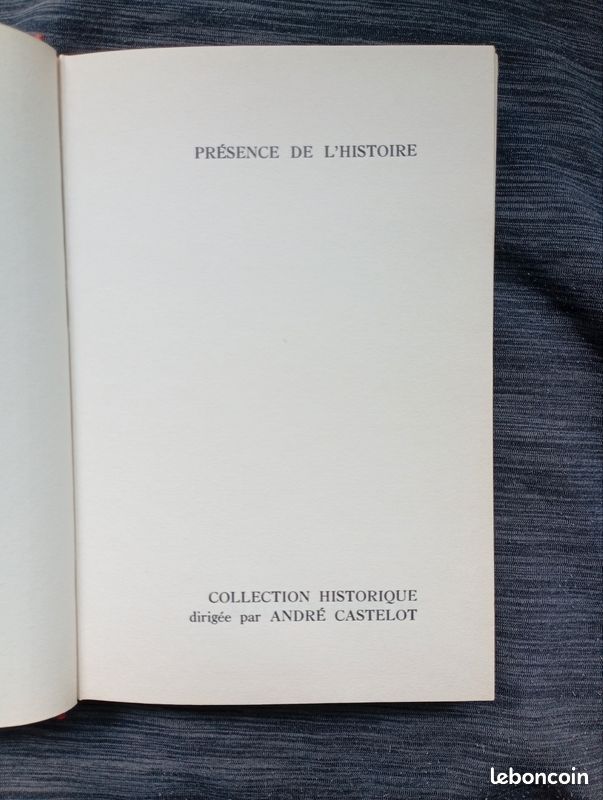 Livre "LE PARIS COMMUNARD", de Maurice Choury, Librairie Académique Perrin, Relié, 1970, illustrations en noir et blanc, contre-plats illustrés en couleur, très bon état (image 7)