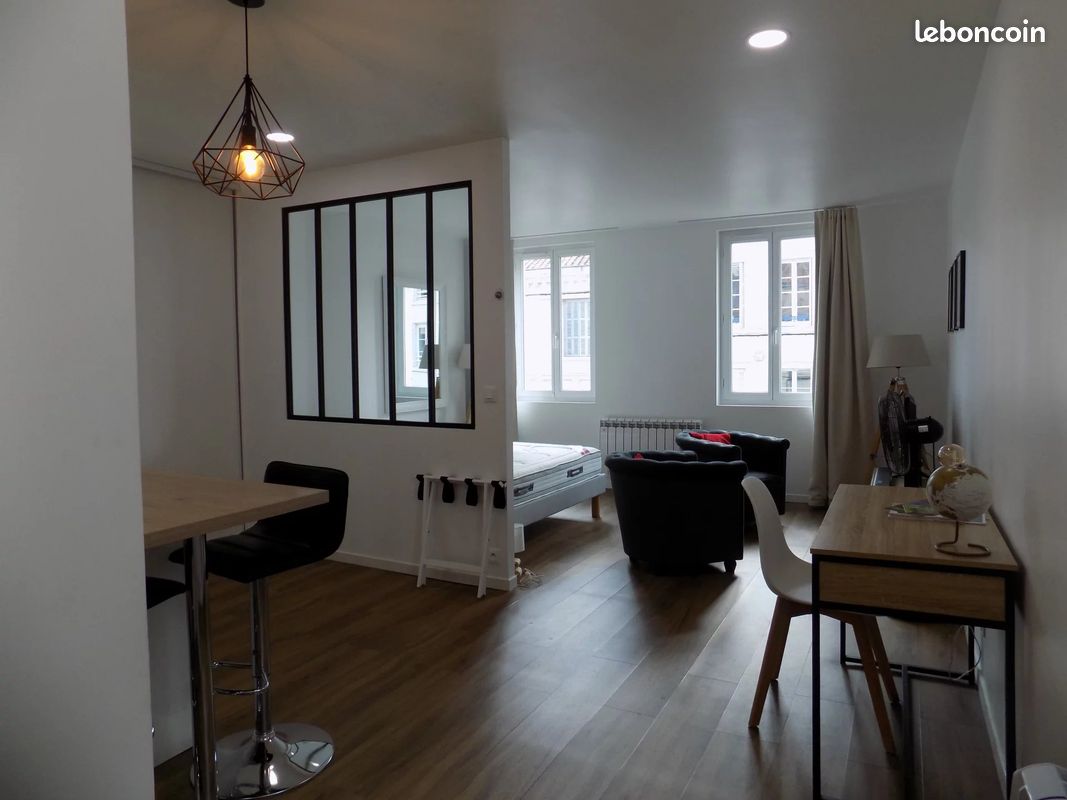Appartement 1 pièce 36 m² · à Niort · 36 m² · 650 €